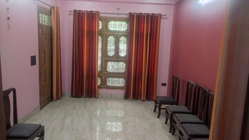 Bedroom in 2 BHK Builder Floor at Gomti Nagar – for Rent