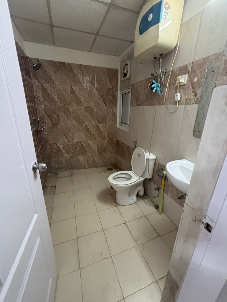 Bathroom, ansal-api-celebrity-gardens 2 Bedroom 1295 Sq.Ft. Apartment In Sushant Golf City Lucknow 9551077