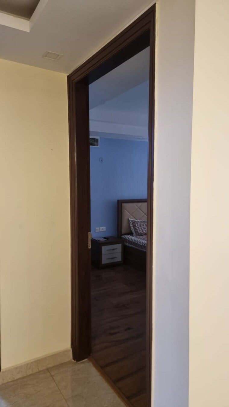 undefined, mi-rustle-court 3.5 Bedroom 1850 Sq.Ft. Apartment In Gomti Nagar Lucknow 9551081