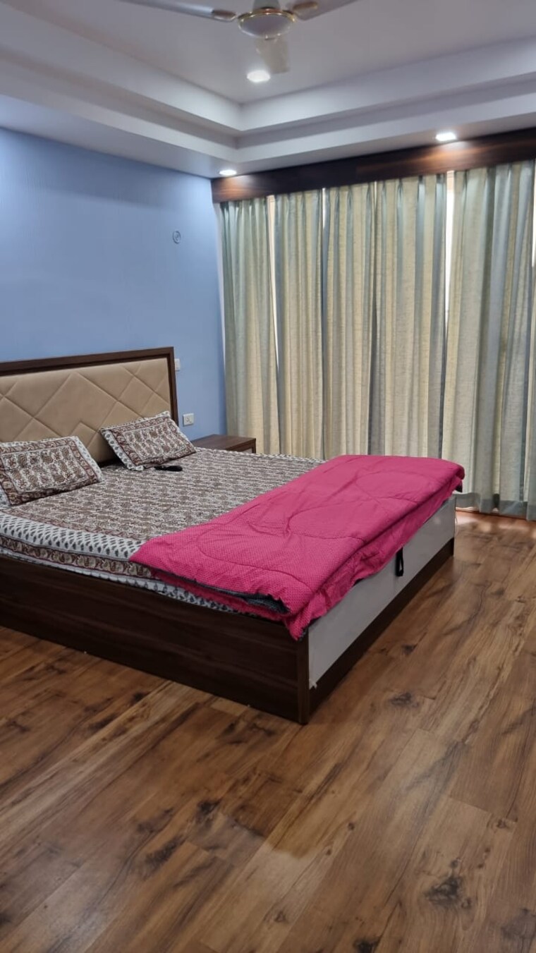 Bedroom, mi-rustle-court 3.5 Bedroom 1850 Sq.Ft. Apartment In Gomti Nagar Lucknow 9551081