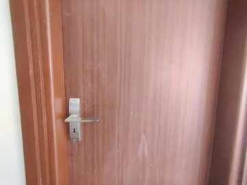 Bathroom in 2 BHK Apartment at Pioneer Park Araya, Sector 61 – for Rent