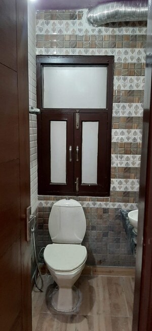 Bathroom in 2 BHK Independent House at RWA Apartments Sector 45, Sector 45 – for Rent