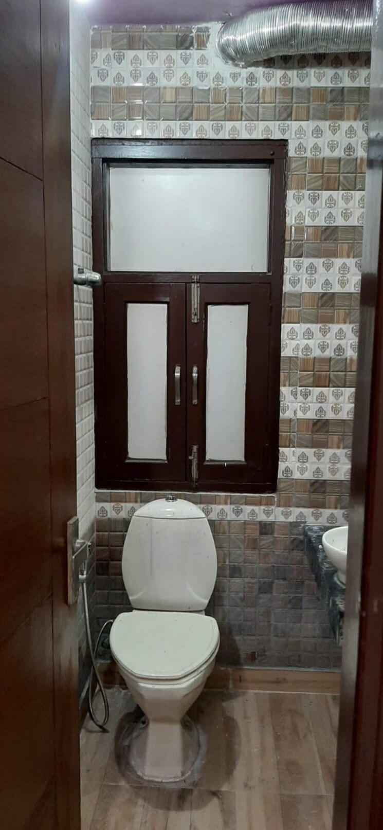 Bathroom, rwa-apartments-sector-45 2 Bedroom 300 Sq.Mt. Independent House In Sector 45 Noida 9551123