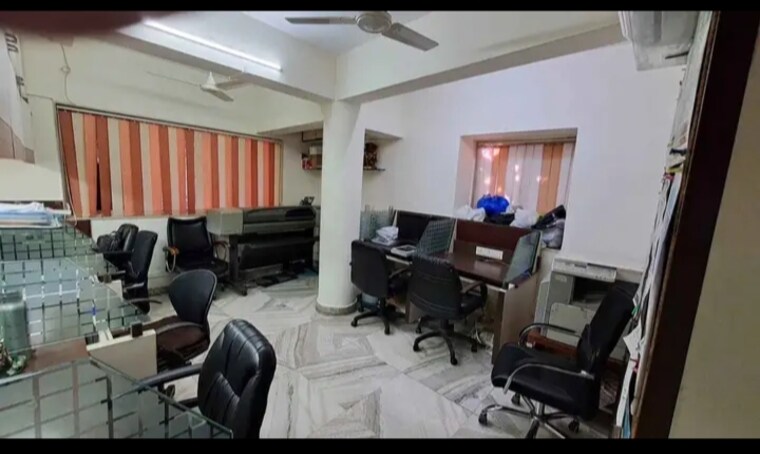 Team Area, mayuresh-chambers Commercial Office Space 2300 Sq.Ft. In Cbd Belapur Sector 11 Navi Mumbai 9551141
