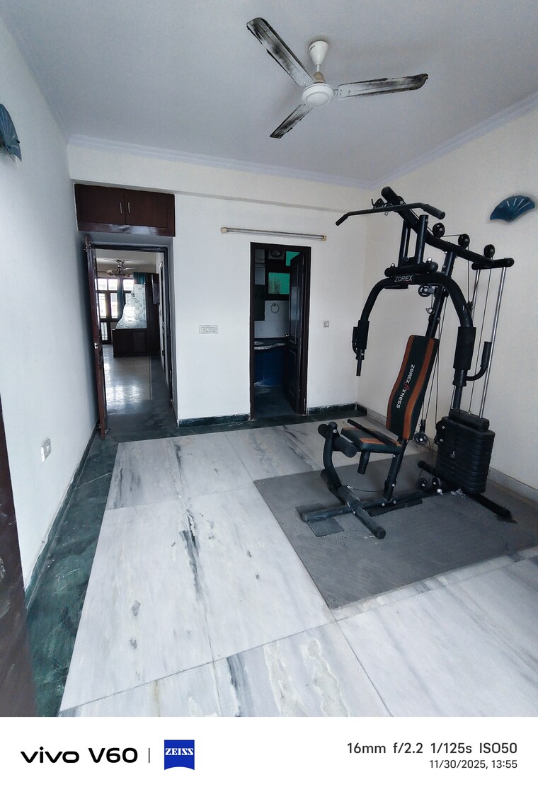 Gym, mahagun-manor 3 Bedroom 1670 Sq.Ft. Apartment In Sector 50 Noida 9551134