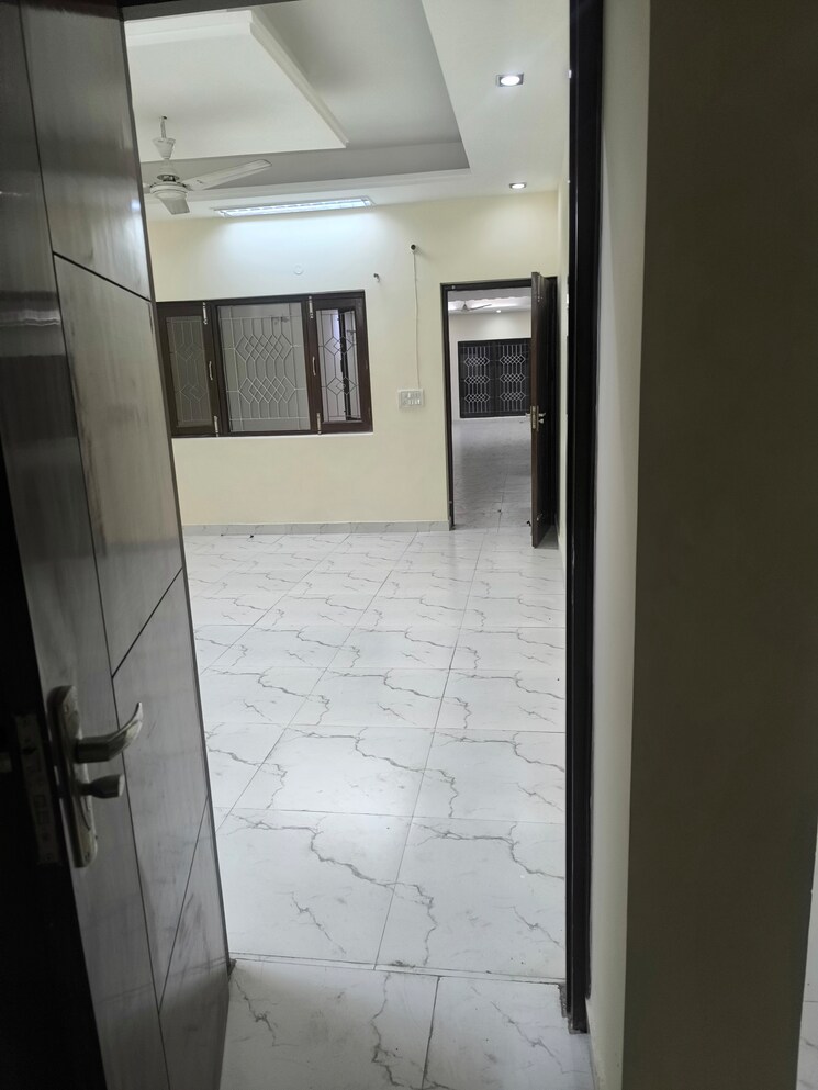 Other, sector 56 3 Bedroom 3400 Sq.Ft. Villa In Sector 56 Noida 9551161