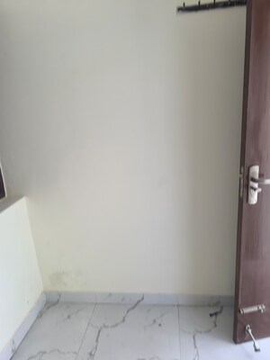 Room in 3 BHK Villa at Sector 56 – for Rent