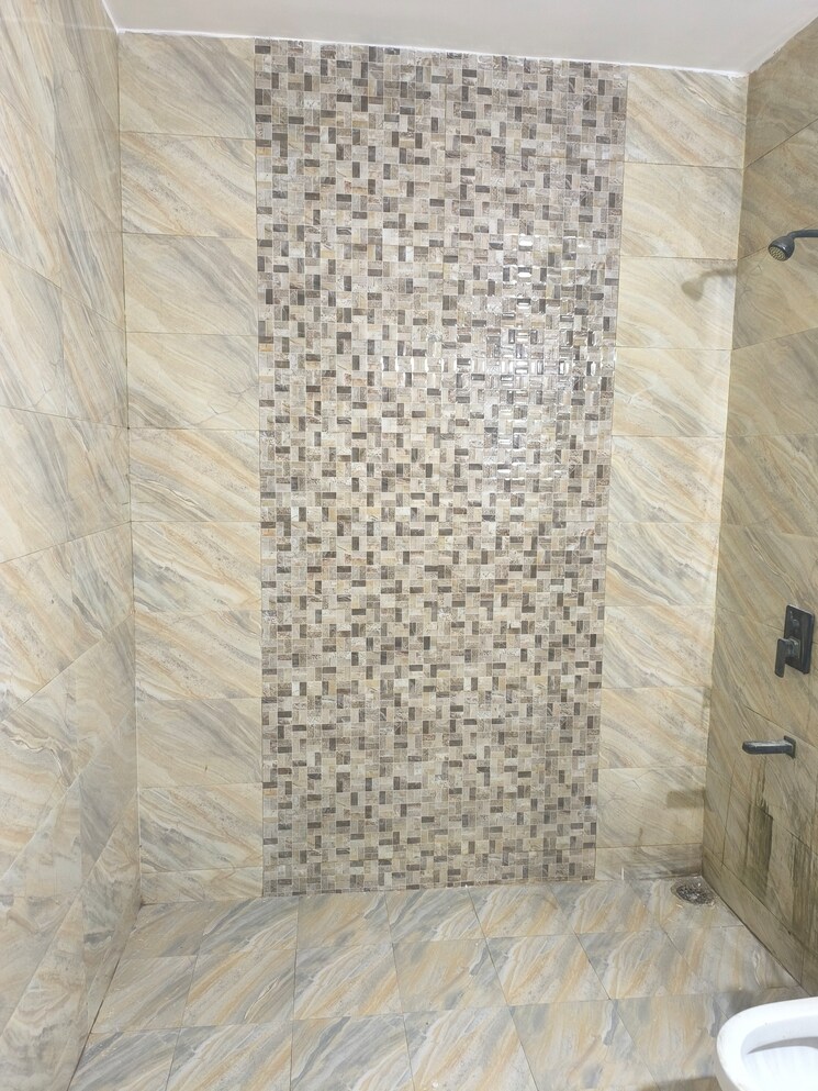 Bathroom, sector 56 3 Bedroom 3400 Sq.Ft. Villa In Sector 56 Noida 9551161