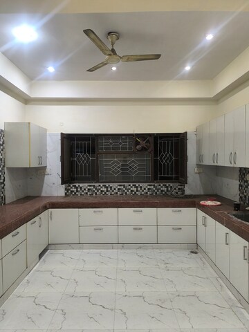 Kitchen in 3 BHK Villa at Sector 56 – for Rent