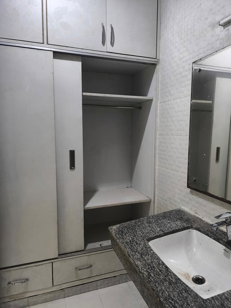 Other, sector 56 3 Bedroom 3400 Sq.Ft. Villa In Sector 56 Noida 9551161