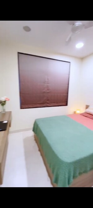 Room in 3 BHK Apartment at Runwal Sanctuary, Mulund West – for Sale