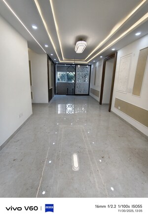 Building Lobby in 3.5 BHK Apartment at Antriksh Overseas Apartment, Sector 50 – for Sale