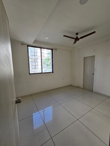 Room in 2 BHK Apartment at Harni – for Rent