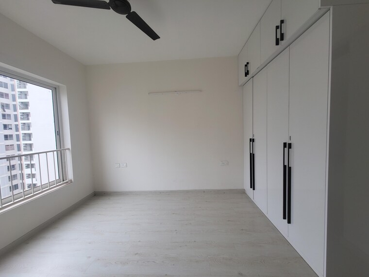 Room, shapoorji-pallonji-joyville-phase-2 2 Bedroom 1215 Sq.Ft. Apartment In Sector 102 Gurgaon 9551222