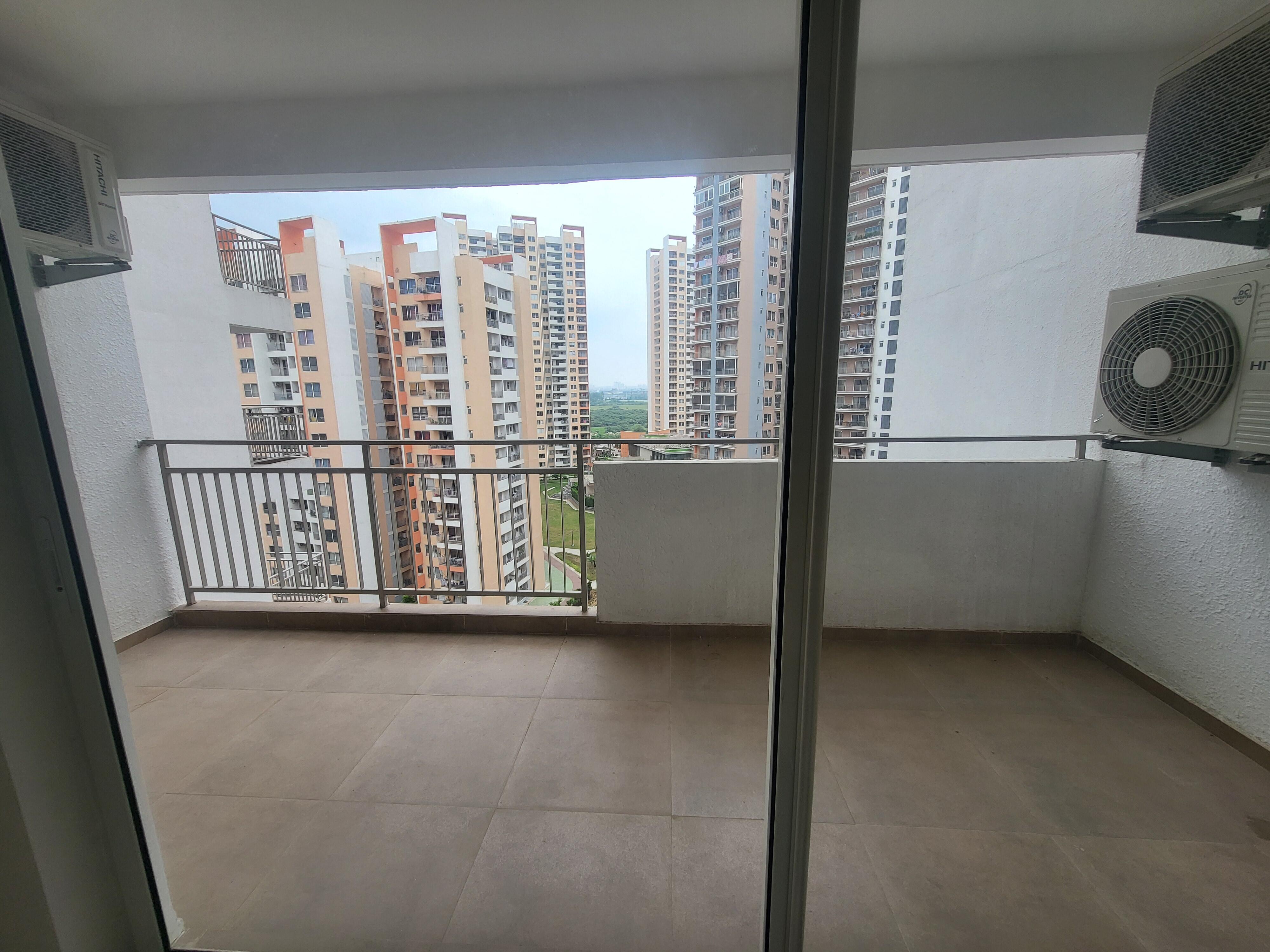 2 BHK Apartment For Sale in Shapoorji Pallonji Joyville Phase 2