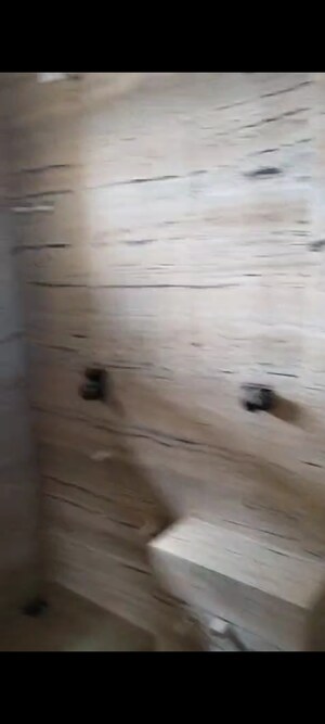 Room in 1.5 BHK Apartment at DGS Sheetal Regalia, Borivali East – for Sale