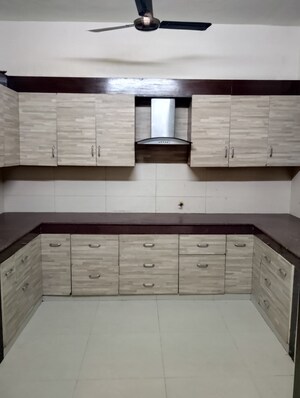 Kitchen in 2 BHK Independent House at Sector 16 – for Rent