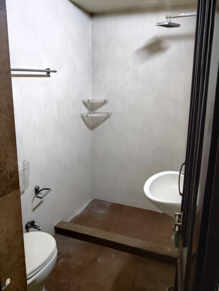 Bathroom, sector 16 2 Bedroom 1440 Sq.Ft. Independent House In Sector 16 Faridabad 9551273