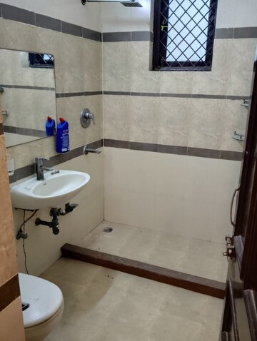 Bathroom in 2 BHK Independent House at Sector 16 – for Rent