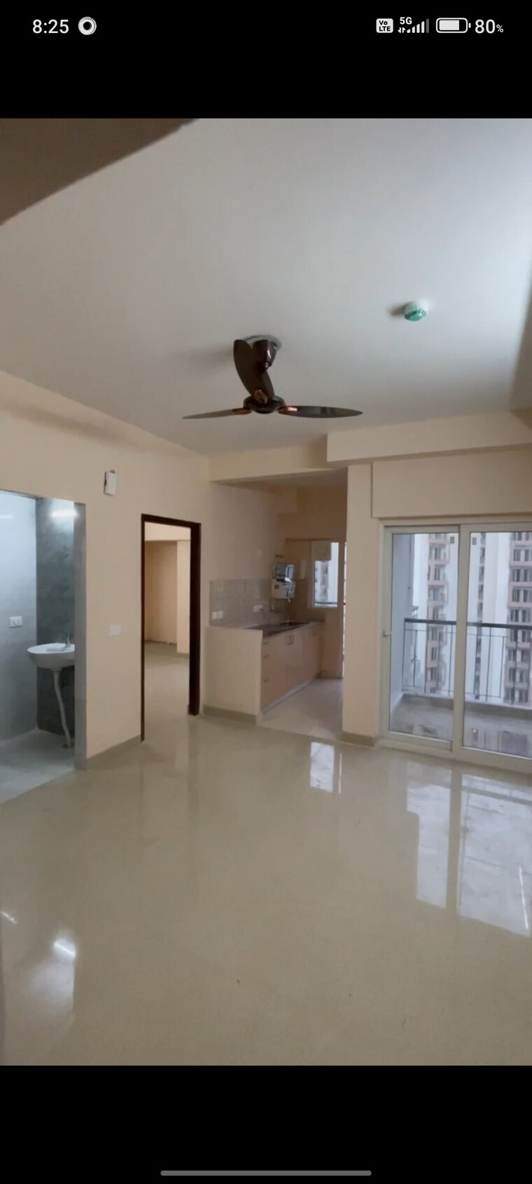 Room, amrapali-ivory-heights 1 Bedroom 600 Sq.Ft. Apartment In Amrapali Dream Valley Greater Noida 9551295