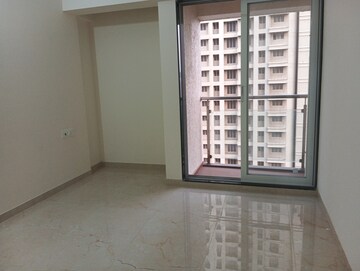 Room in 2 BHK Apartment at Mahavir Square, Manpada – for Rent