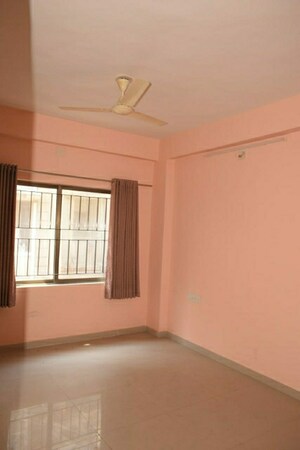 Room in 2 BHK Apartment at Motera – for Sale