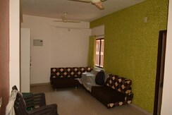 2 BHK Apartment For Sale in Motera