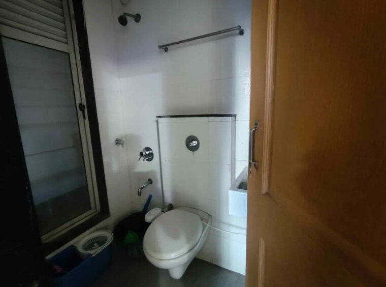 Bathroom, vasant-fiona 1 Bedroom 550 Sq.Ft. Apartment In Pokhran Road No Two Thane 9551350