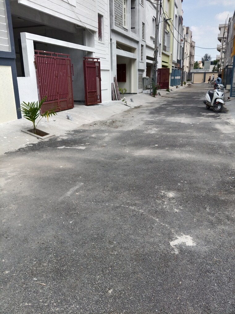  Parking, horamavu 6 Bedroom 1250 Sq.Ft. Independent House In Horamavu Bangalore 9551376