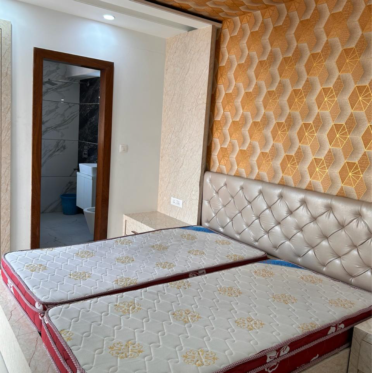 2 BHK 1085 Sq.Ft. Apartment in Nimbus The Golden Palm