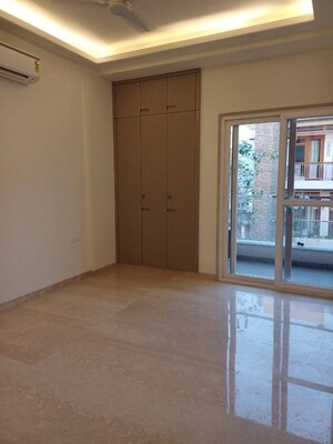 Master Bedroom in 3 BHK Builder Floor at Kalkaji – for Rent