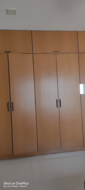 Furnished Amenities in 2 BHK Apartment at Darshan Rico, Lower Parel – for Sale