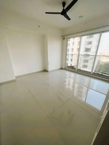 Bedroom in 2 BHK Apartment at Soham Crystal Spires, Thane West – for Rent