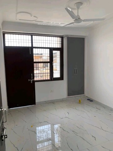 1 BHK Builder Floor For Rent in Chattarpur