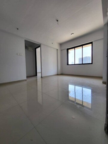 1 BHK Apartment For Rent in Highland Pearl, Thane West