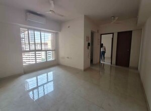1 BHK Apartment For Rent in Lodha Amara, Kolshet Road