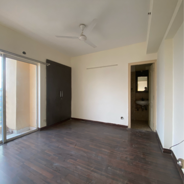 Room in 2 BHK Apartment at Paras Seasons, Sector 168 – for Sale