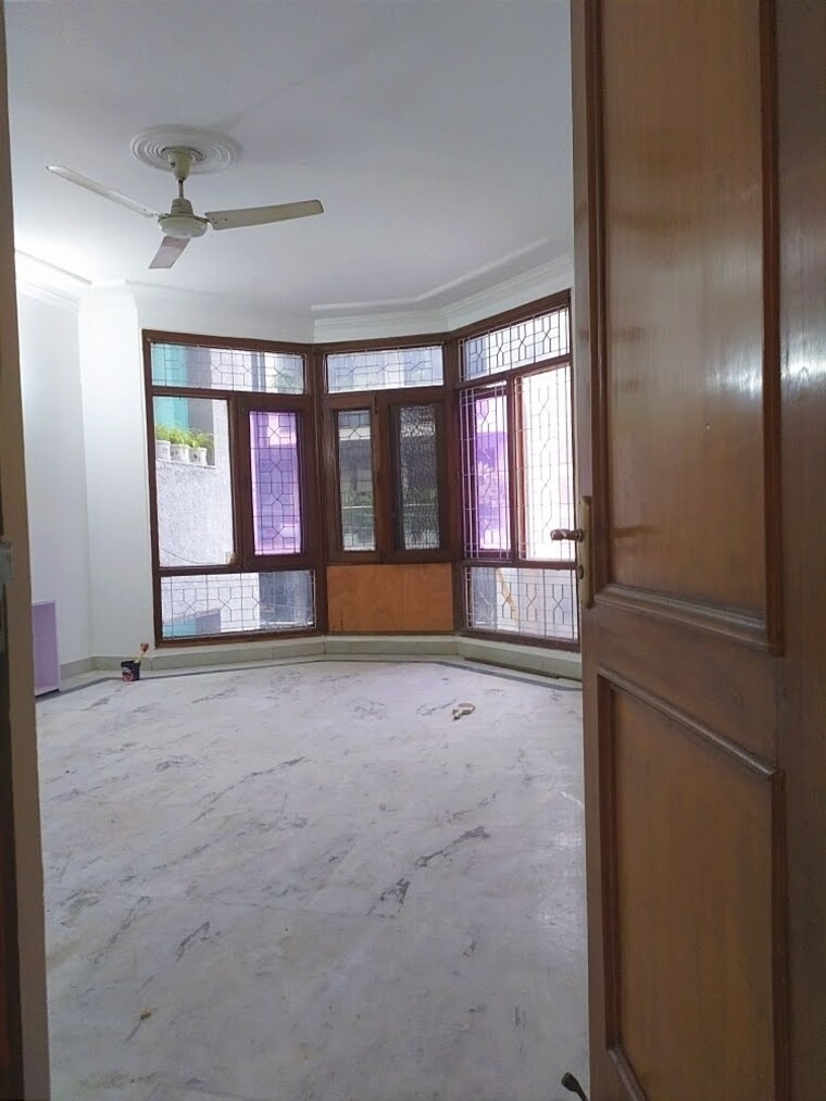 Master Bedroom, greater kailash ii 3 Bedroom 2300 Sq.Ft. Builder Floor In Greater Kailash ii Delhi 9551413