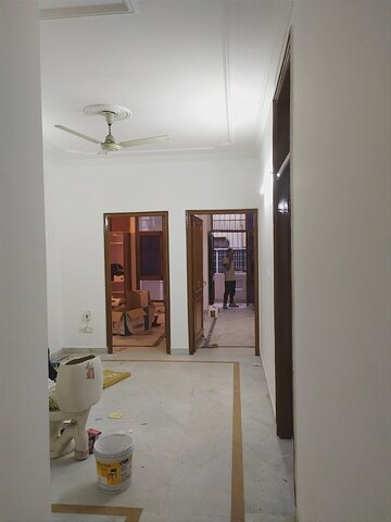Living Room in 3 BHK Builder Floor at Greater Kailash ii – for Rent