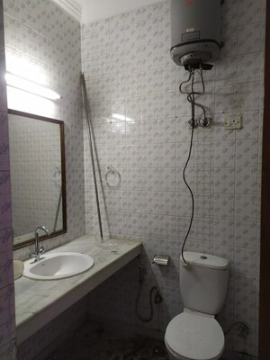Attached Bathroom in 3 BHK Builder Floor at Greater Kailash ii – for Rent