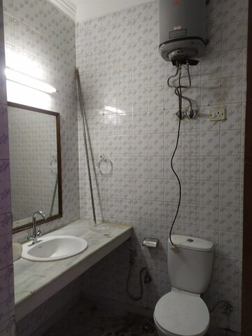 Attached Bathroom in 3 BHK Builder Floor at Greater Kailash ii – for Rent