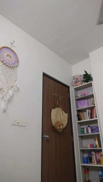 Bedroom in 2 BHK Apartment at Lodha Amara, Kolshet Road – for Rent