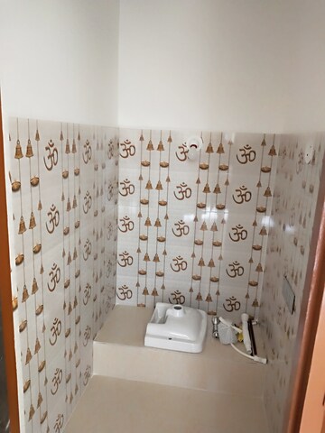 Attached Bathroom in 1.5 BHK Independent House at Nandan Ratan Pride, Peeranchuruvu – for Rent