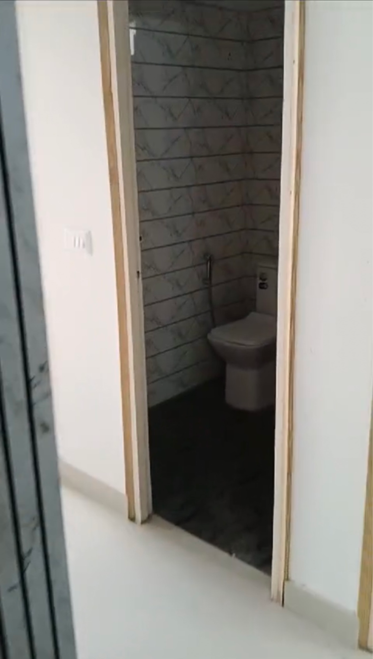 Bathroom, sector 40 2 Bedroom 550 Sq.Ft. Apartment In Sector 40 Panipat 9551425