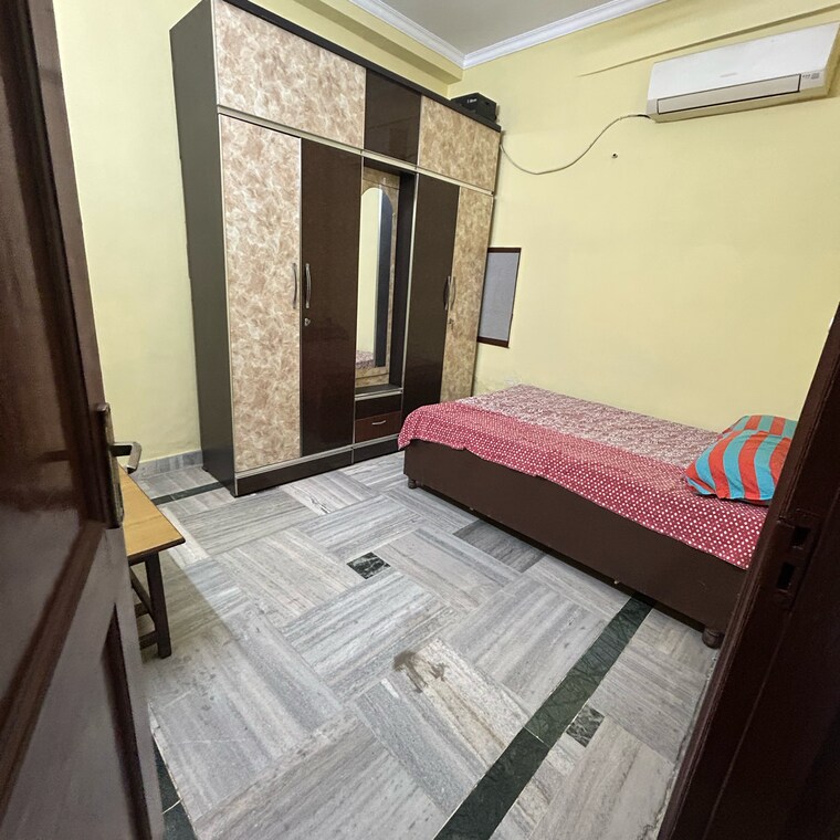 Bedroom, lajpat nagar i 2 Bedroom 900 Sq.Ft. Builder Floor In Lajpat Nagar I Delhi 9551432