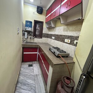Team Area in 2 BHK Builder Floor at Lajpat Nagar I – for Rent