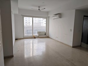 Room in 2 BHK Apartment at Umang Winter Hills, Sector 77 – for Rent