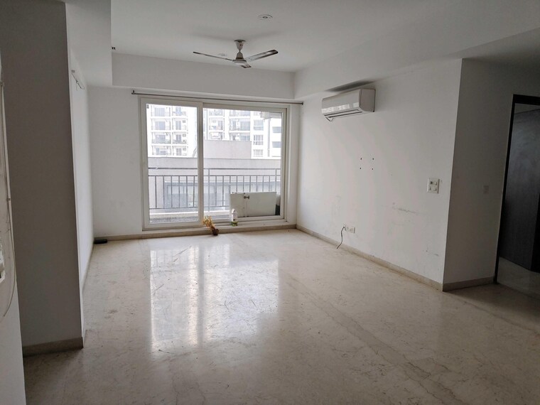 Room, umang-winter-hills 3 Bedroom 1940 Sq.Ft. Apartment In Sector 77 Gurgaon 9551433