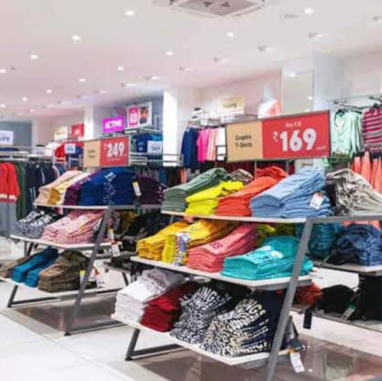 Gym, madinaguda Commercial Showroom 6500 Sq.Ft. In Madinaguda Hyderabad 9551440