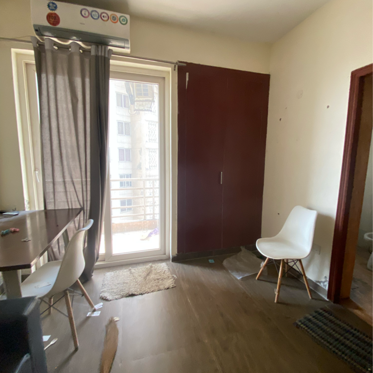 Living Room, paras-seasons 3 Bedroom 1200 Sq.Ft. Apartment In Sector 168 Noida 9551449